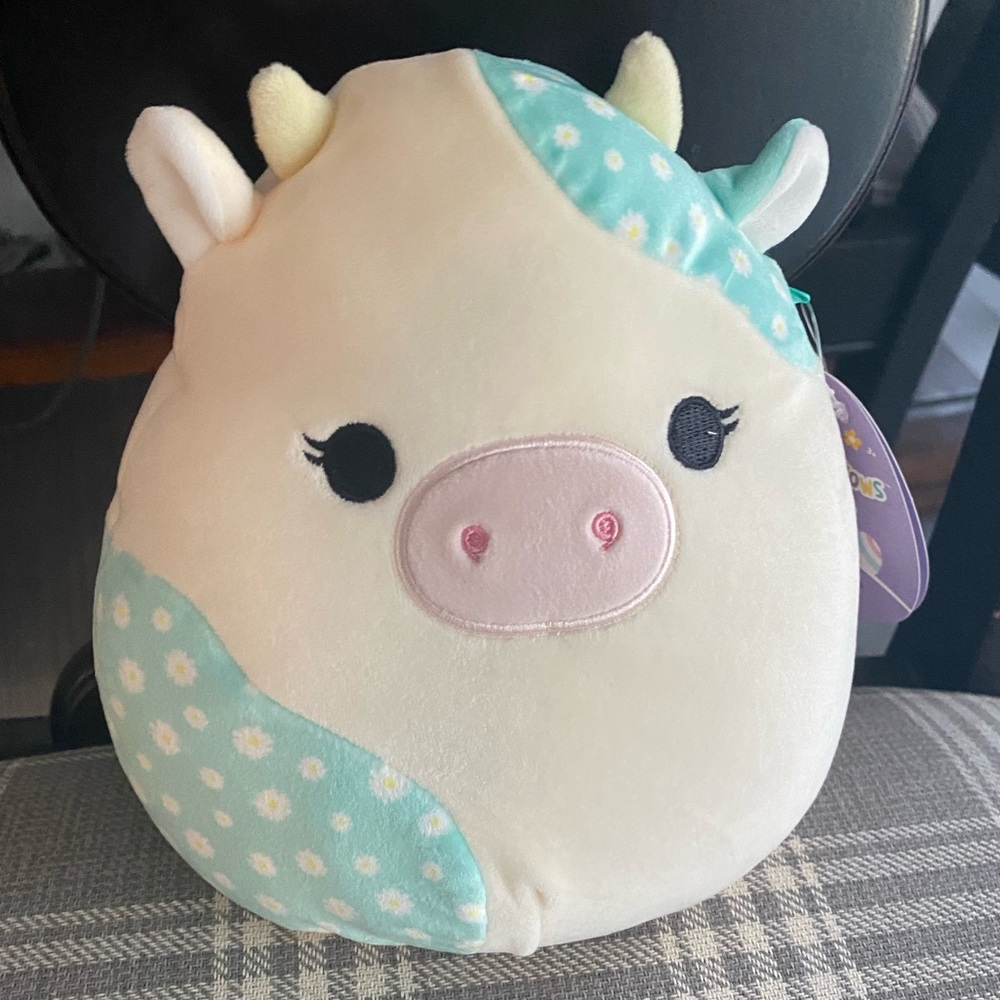 Brian’s the Cow Squishmallow